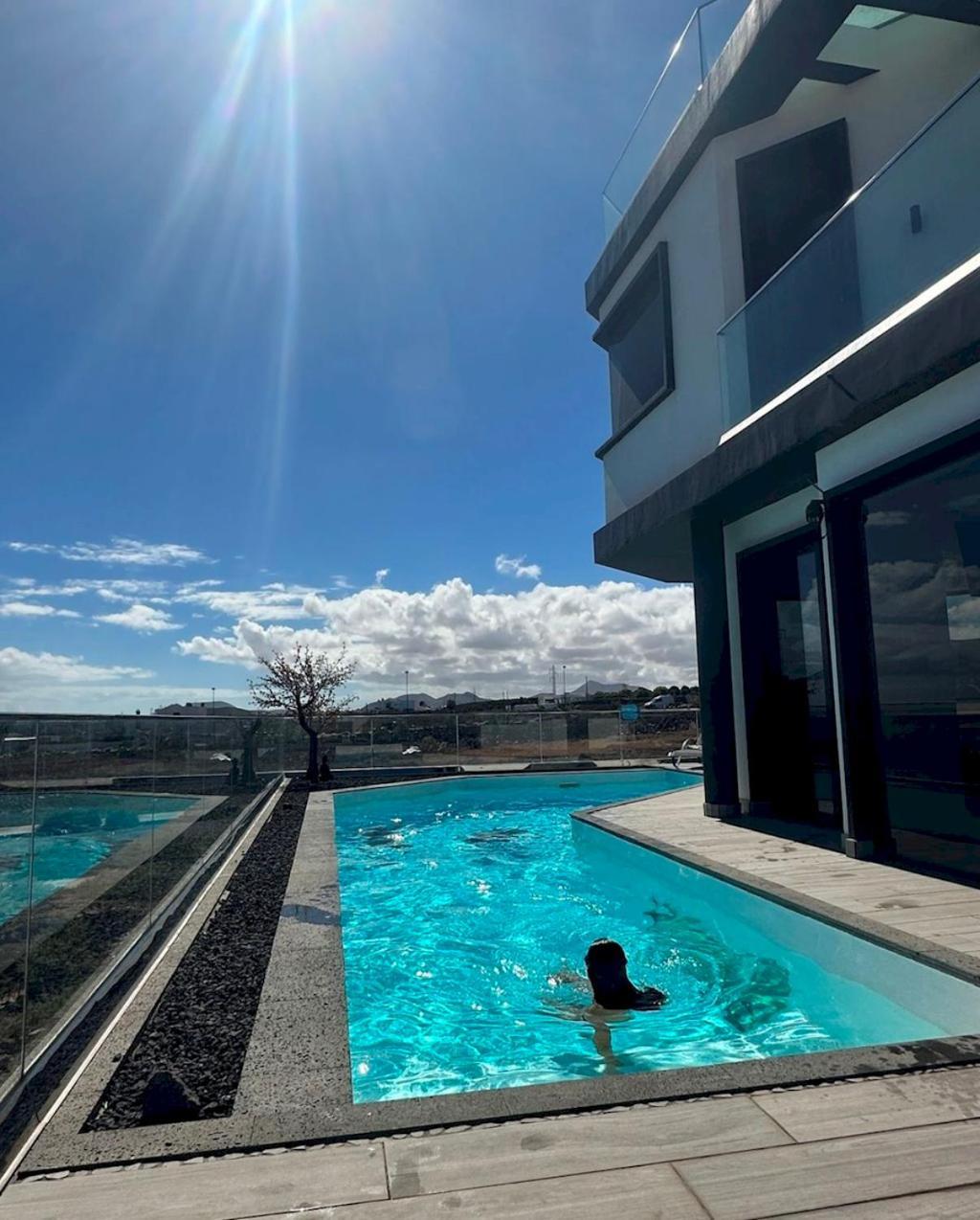 Villa Poseidon Corralejo With Private Heated Pool, Sauna And Stunning Volcano Views By Amazzzing Travel Экстерьер фото